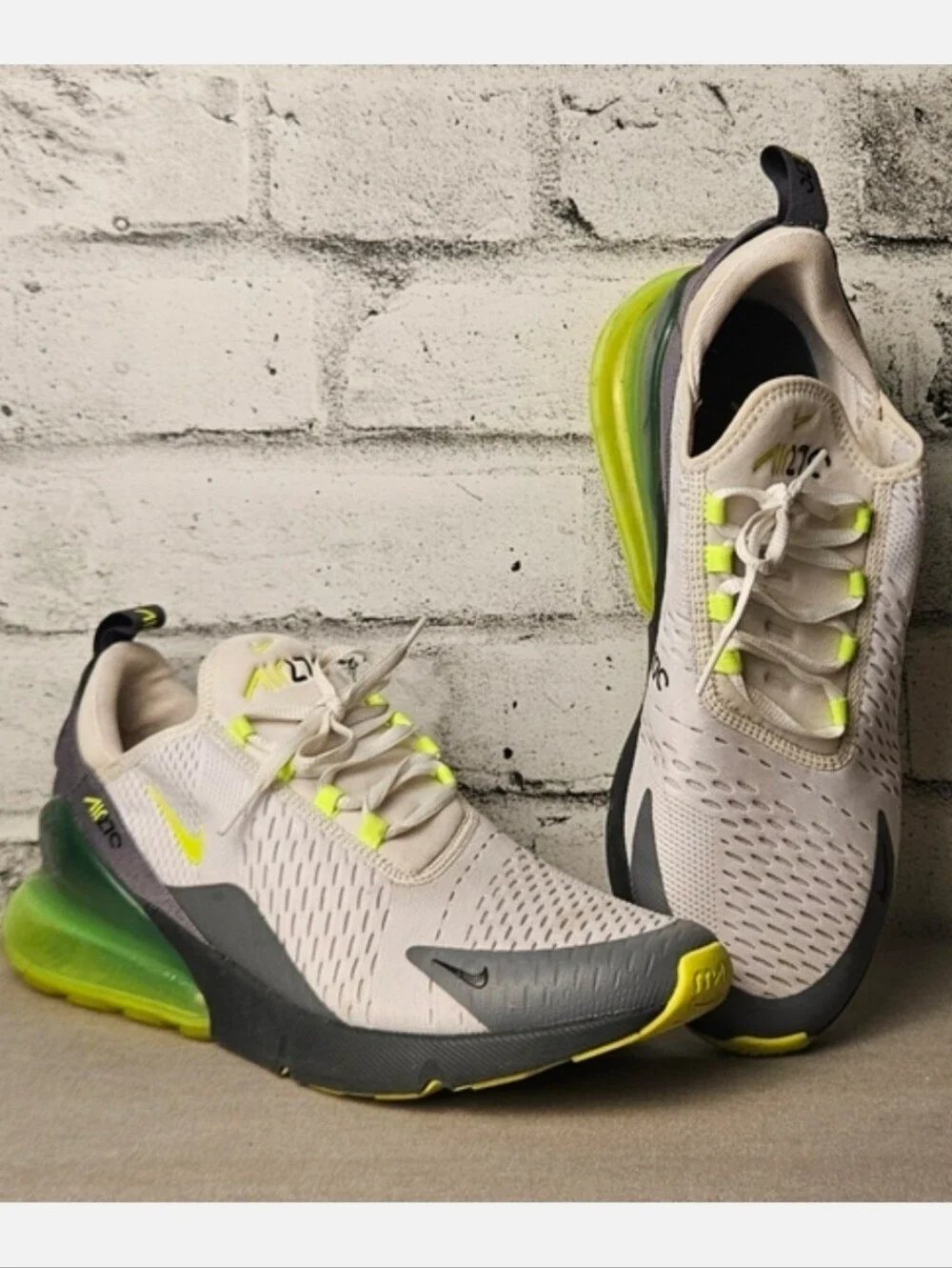 Nike Air Max 270 Volt Gray Black Running Sneakers Mens 10.5